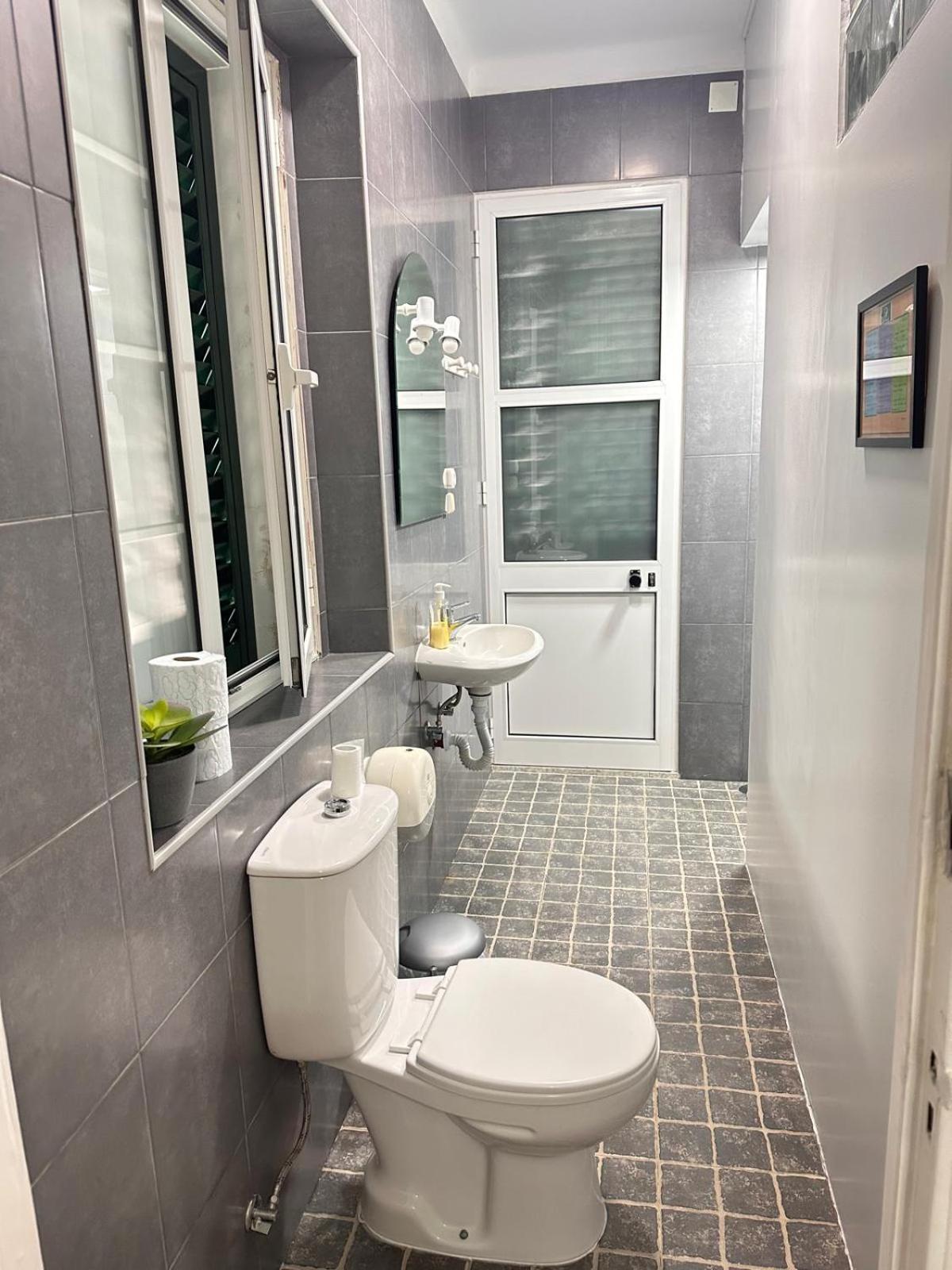 Azor International Hostel Понта-Делгада Экстерьер фото